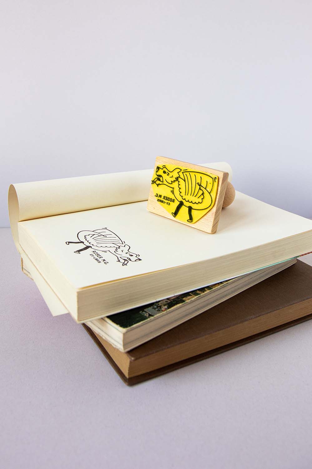 Sello ex-libris de un dragón del folclore catalán