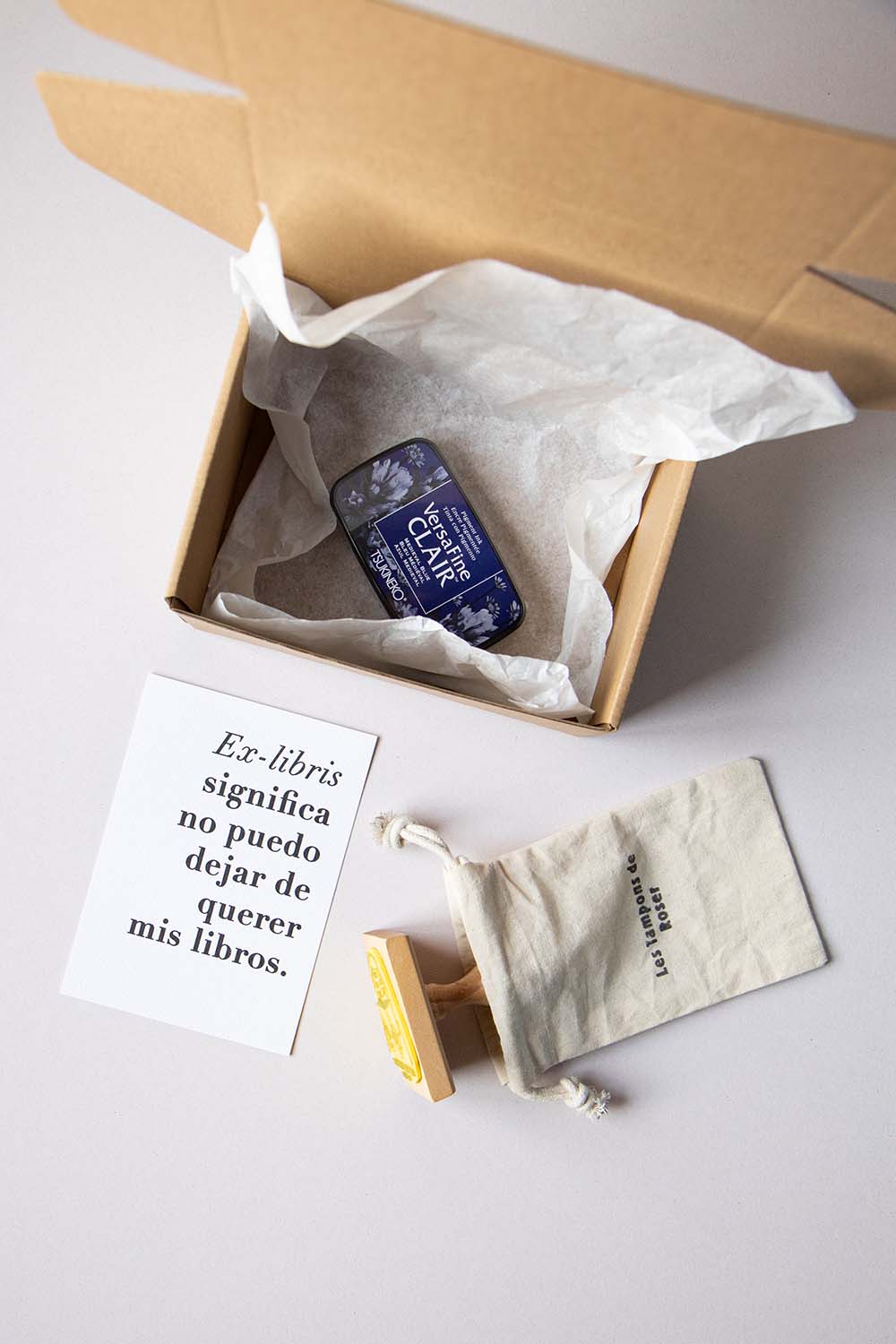 Envoltorio ex-libris pequeño lector